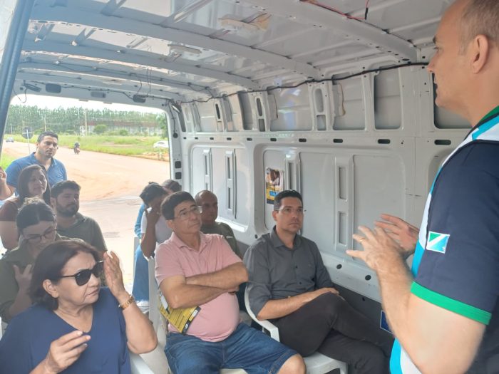 ação educativa do Detran-MS e parceiros atinge dezenas de pessoas na rodovia MS 040
