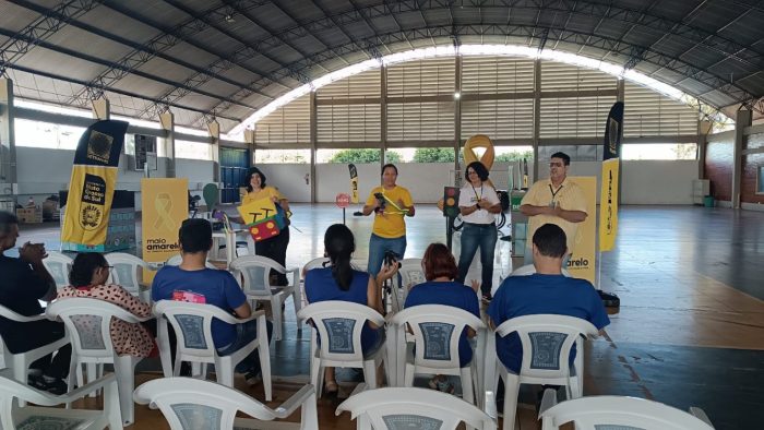 crianças da APAE recebem ação educativa de trânsito