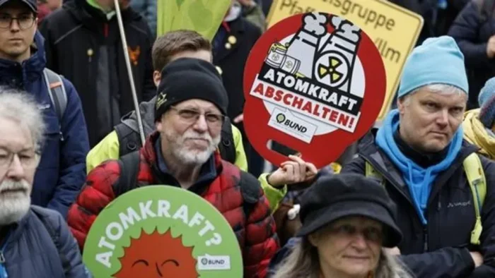 manifestantes-protestam-contra-energia-nuclear-em-munique