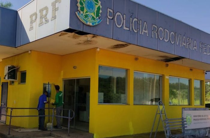 reforma-posto-PRF-detentos